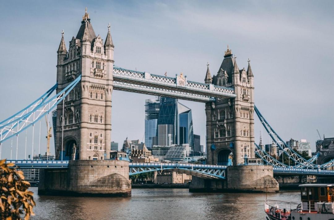 Skylight 1-bed Near Bridge & Tower Bridge - Excellent Transport Links Apartament Londra